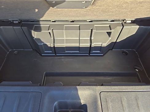 Used 2019 Nissan Pathfinder S image 34