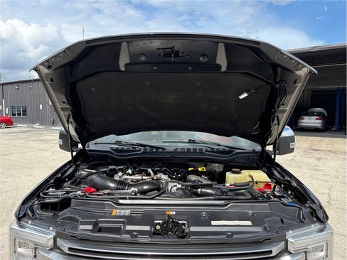 Used 2019 Ford F350 Platinum w/ Platinum Ultimate Package image 53