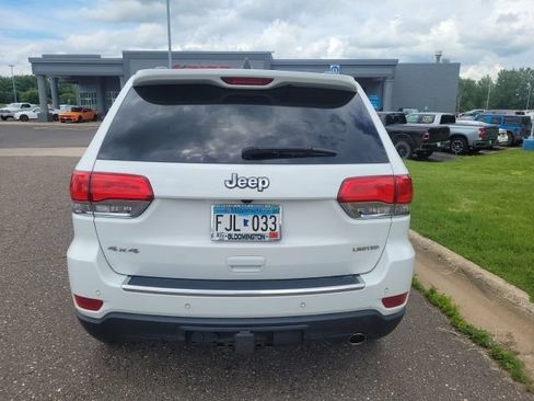 Used 2017 Jeep Grand Cherokee Limited w/ Trailer Tow Group IV AWD/4WD image 8