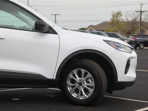 Certified 2025 Ford Escape Active w/ Tech Pack #1 AWD/4WD image 5