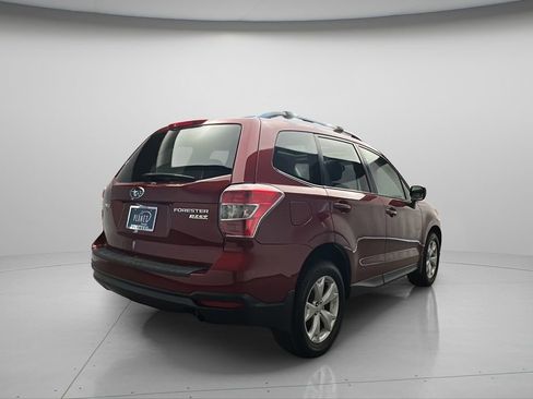 Used 2015 Subaru Forester 2.5i Premium w/ All-Weather Package image 4