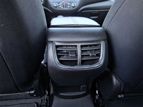 Used 2024 Chevrolet Malibu LT image 19