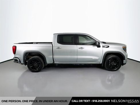 Used 2024 GMC Sierra 1500 Elevation AWD/4WD image 4