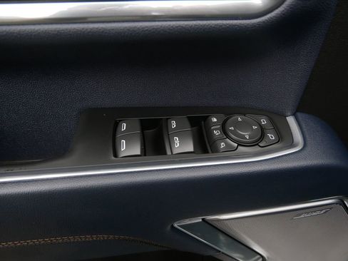 Certified 2024 Chevrolet Silverado 3500 High Country w/ High Country Premium Package image 19