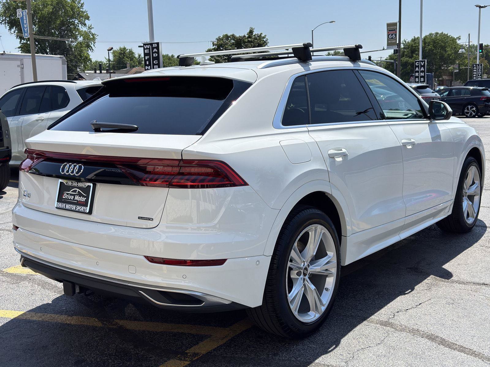 Used 2023 Audi Q8 Premium w/ Convenience Package AWD/4WD image 9