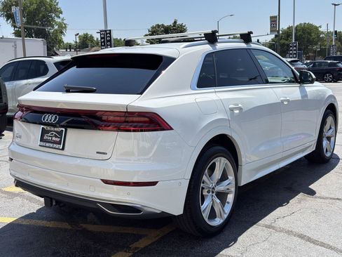 Used 2023 Audi Q8 Premium w/ Convenience Package AWD/4WD image 9