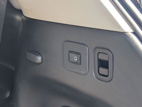 Used 2020 INFINITI QX60 Luxe w/ Sensory Package image 4