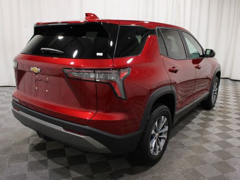 Used 2025 Chevrolet Equinox LT FWD image 29