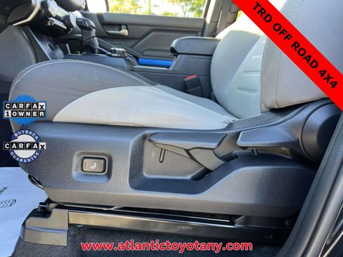 Used 2024 Toyota Tacoma TRD Off-Road image 15