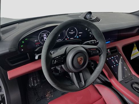 New 2026 Porsche Taycan image 12