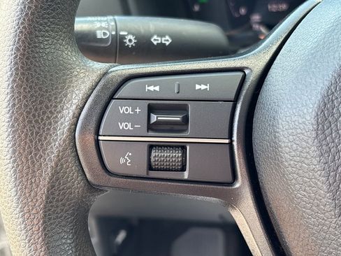 Used 2024 Honda Accord EX image 33