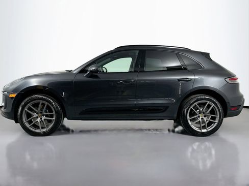 Certified 2025 Porsche Macan image 2