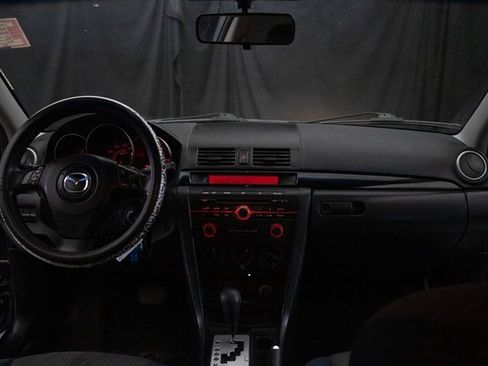 Used 2005 MAZDA MAZDA3 I w/ Pwr & 16" Alloy Wheel Pkg image 20