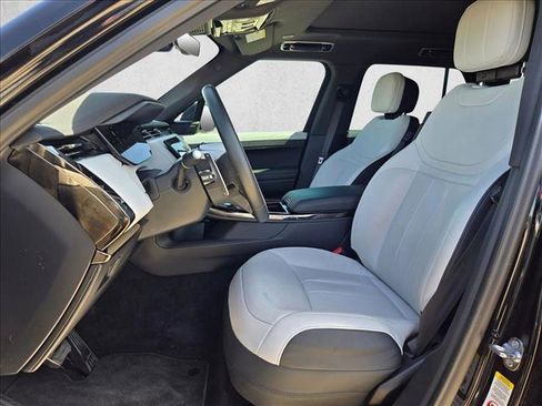 Used 2023 Land Rover Range Rover Sport SE Dynamic image 17