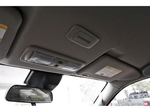 Used 2024 Nissan Frontier SV w/ Technology Package RWD image 21