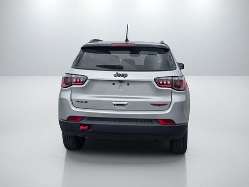 Used 2024 Jeep Compass Trailhawk AWD/4WD image 6