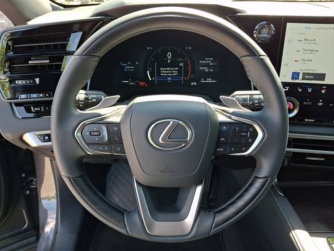 Certified 2025 Lexus RX 350 Premium AWD/4WD image 21