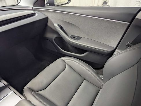 Used 2026 Tesla Model 3 RWD image 8