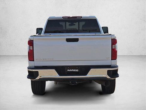 Certified 2022 Chevrolet Silverado 2500 LT w/ Convenience Package AWD/4WD image 7