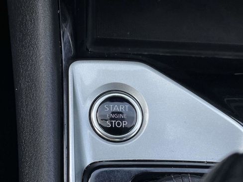 Used 2024 Nissan Altima 2.5 SV image 25