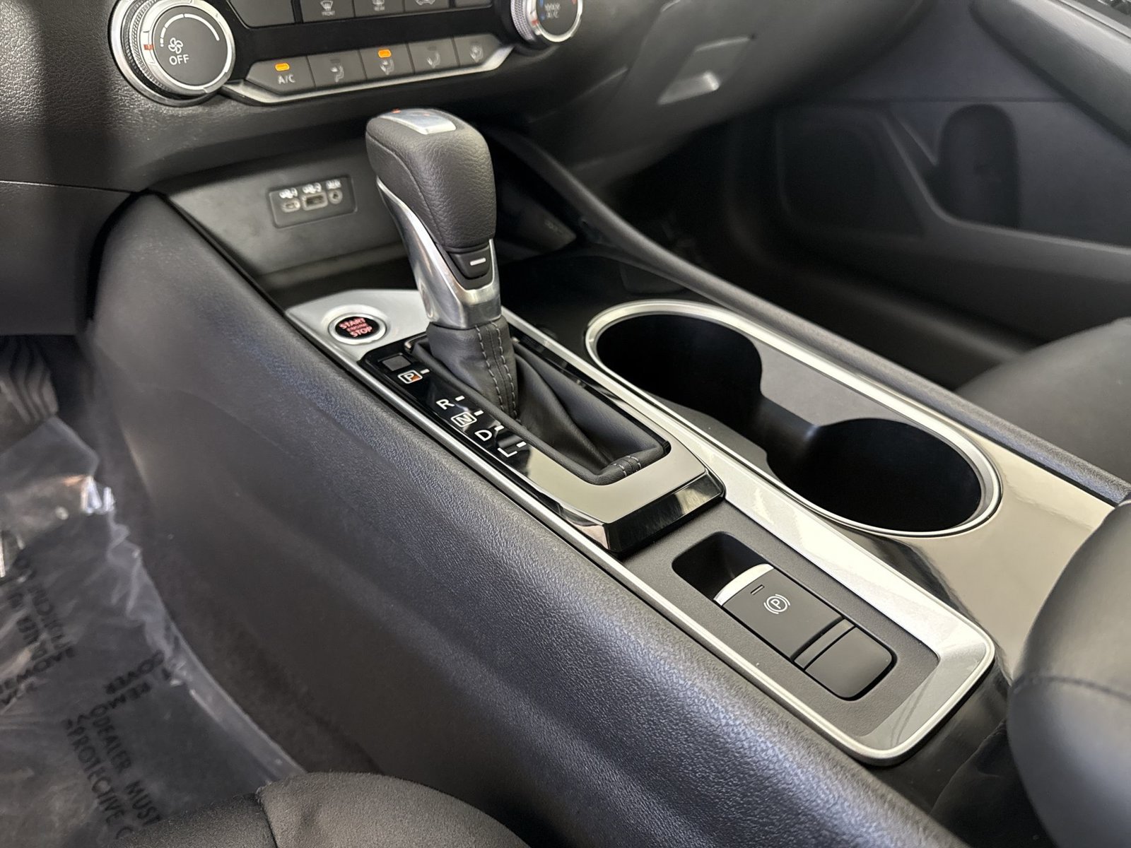 Certified 2024 Nissan Altima 2.5 SV AWD/4WD image 19