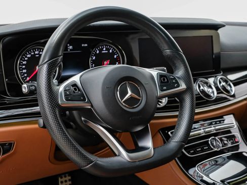 Used 2018 Mercedes-Benz E 400 Coupe image 11