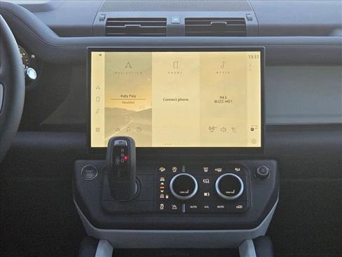 New 2026 Land Rover Defender 110 X-Dynamic SE image 12