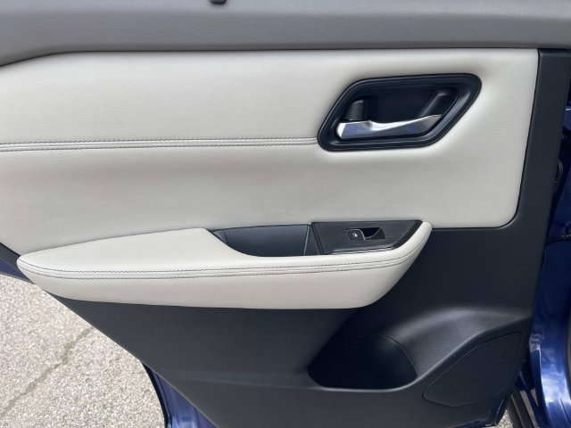 Certified 2023 Nissan Rogue SL w/ SL Premium Package FWD image 20
