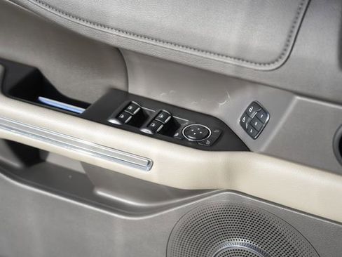 Used 2020 Ford Expedition XLT w/ Equipment Group 202A image 29