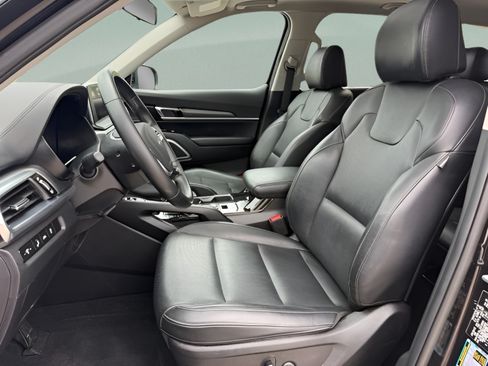 Used 2022 Kia Telluride S FWD image 21