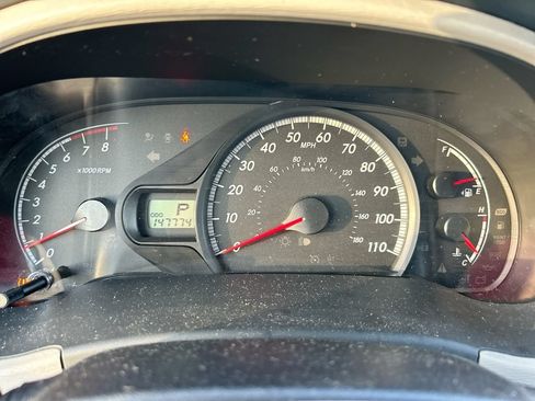 Used 2014 Toyota Sienna LE FWD image 21
