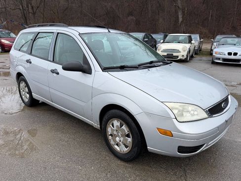 Used 2007 Ford Focus SES image 8