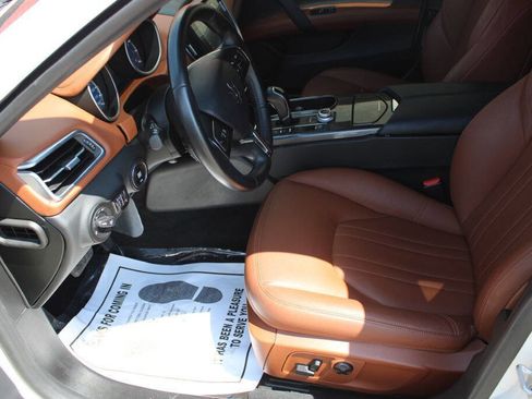 Used 2018 Maserati Ghibli image 10