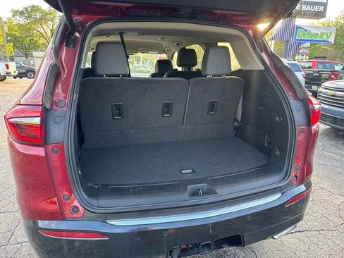 Used 2021 Buick Enclave Premium w/ Surround and Sites Package AWD/4WD image 7