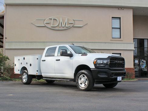 Used 2024 RAM 2500 Tradesman AWD/4WD image 5