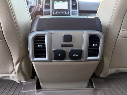 Used 2018 Ford F150 Lariat w/ Equipment Group 502A Luxury image 20