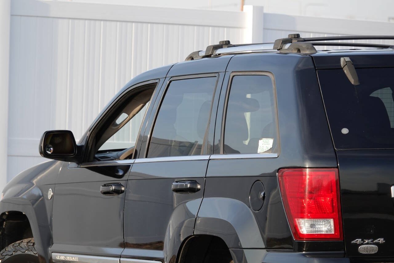 Used 2007 Jeep Grand Cherokee Overland AWD/4WD image 19