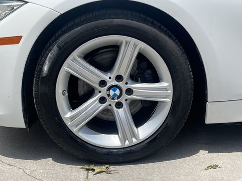 Used 2014 BMW 328i Sedan RWD image 12