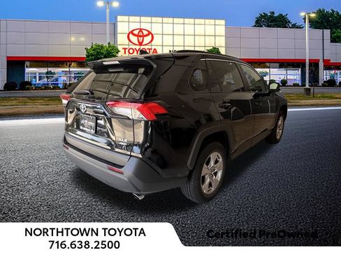 Used 2025 Toyota RAV4 XLE w/ Weather Package AWD/4WD image 25