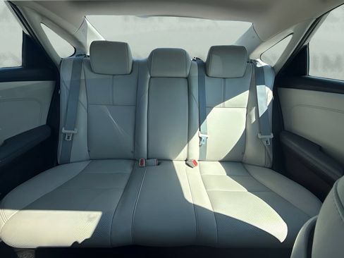 Used 2014 Toyota Avalon Limited FWD image 7