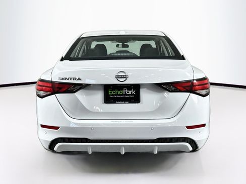 Used 2025 Nissan Sentra SV w/ All-Weather Package FWD image 7