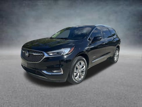 Used 2021 Buick Enclave Avenir w/ Avenir Technology Package FWD image 2
