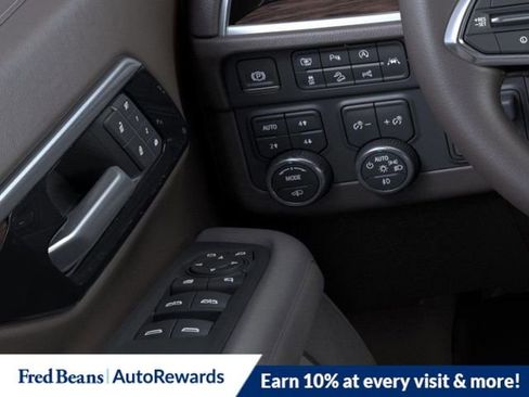 New 2026 Chevrolet Suburban LT w/ Comfort Package image 22