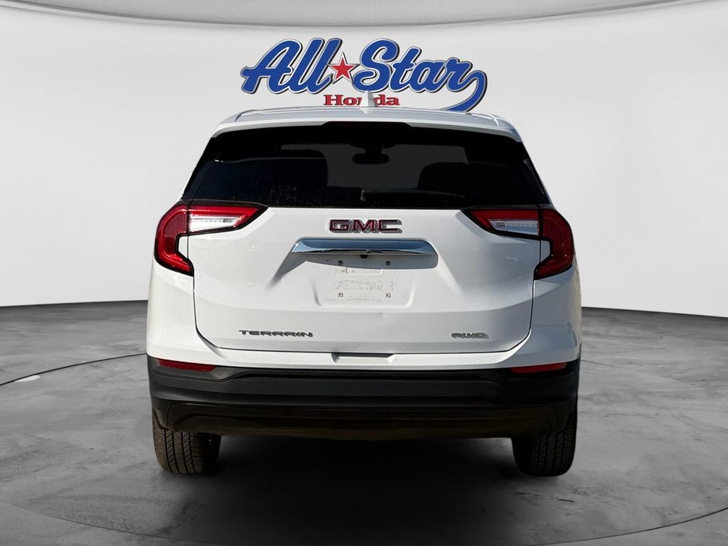 Used 2024 GMC Terrain SLE AWD/4WD image 6