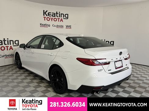 New 2026 Toyota Camry SE w/ Convenience Package FWD image 10