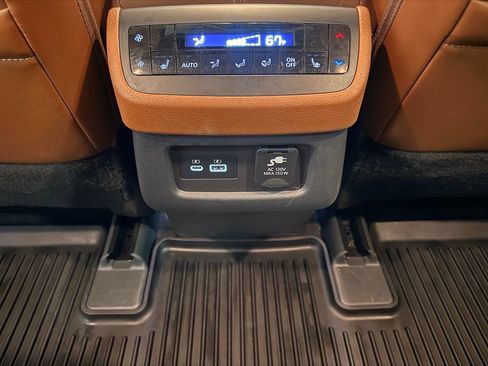 Used 2023 Nissan Pathfinder Platinum w/ Cargo Package FWD image 34