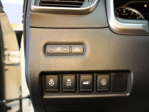 Used 2019 Nissan Murano Platinum image 22