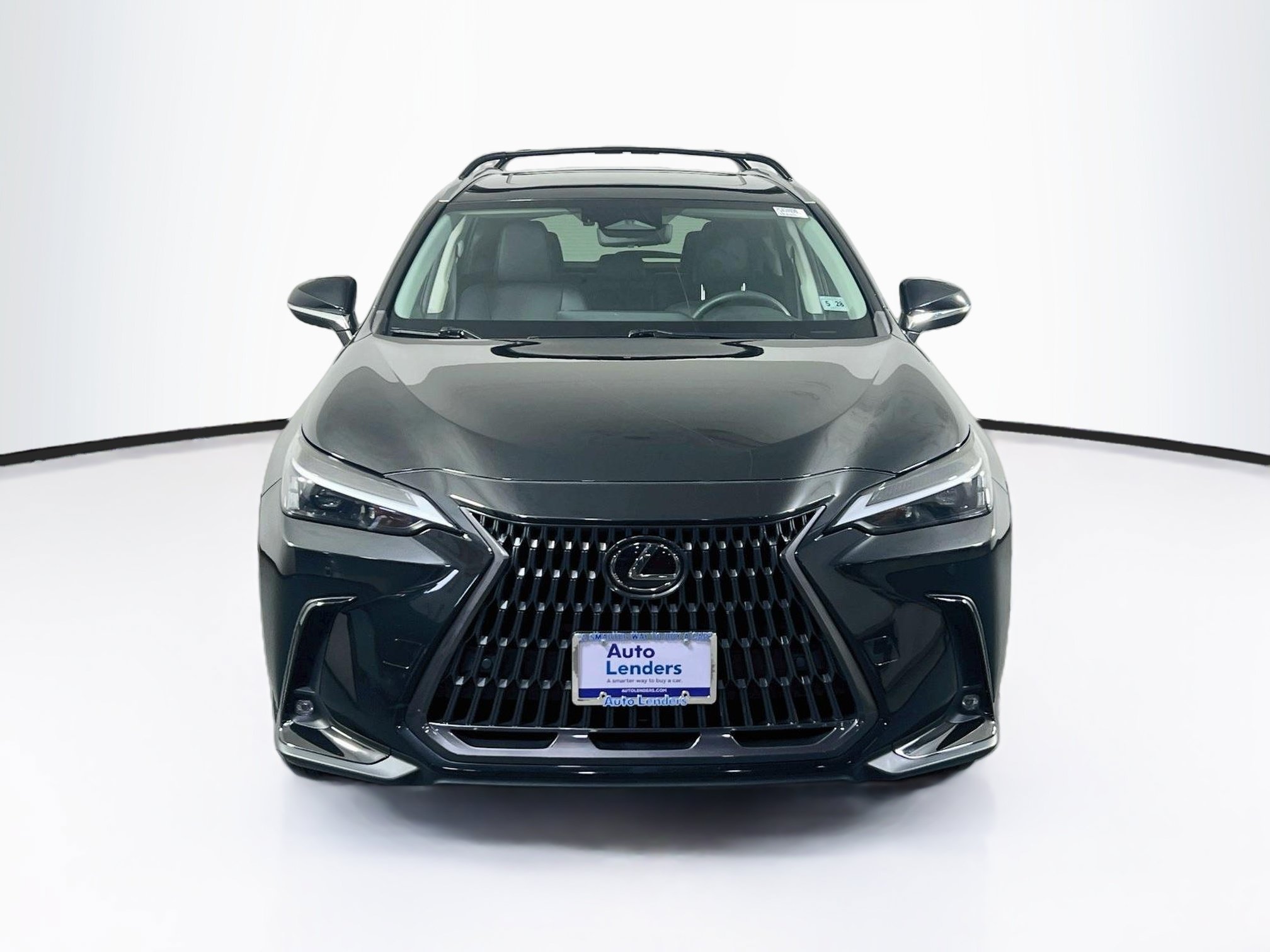 Used 2023 Lexus NX 350 AWD image 2