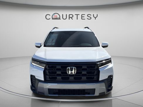 Certified 2026 Honda Pilot EX-L image 11