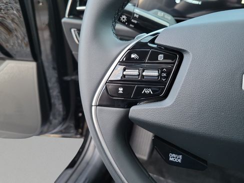 New 2026 Kia Niro EX FWD image 25